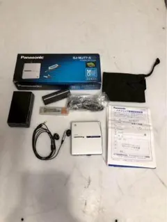 Item thumbnail for item 477b73ed-c2a9-478c-950b-03515bea8687