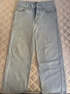 LEVI’S ライトブルー ストレートデニム