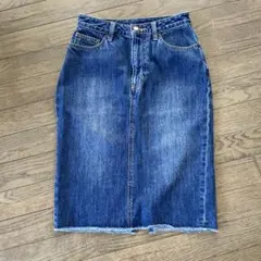 値下げ❗️オールシーズン　niko and デニムスカートのサムネイル
