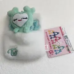 TWICE LOVELY'S ミナ　おふとんリールパスケース