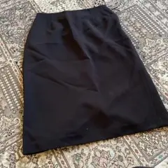ブラックタイトスカートのサムネイル