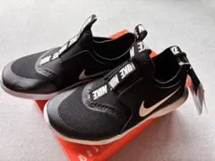 【NIKE新品】20cm フレックス ランナーのサムネイル