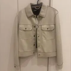 ZARA クリーム色 ショート丈ジャケット