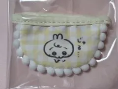 ちいかわ　baby トレーディングミニよだれかけ　うさぎ