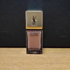 【 匿名配送・新品 】イヴ・サンローラン　ネイルエナメルのサムネイル