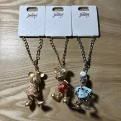 Disneyディズニーバッグチャーム 12月限定特価3種セット