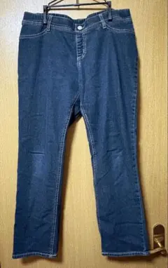 レディース　大きいサイズ　デニムパンツ