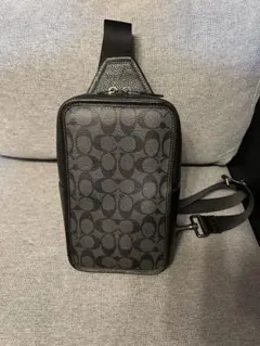 COACH ブラック ショルダーバッグ CW365QBM5 - メルカリ