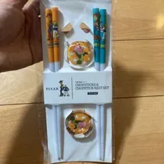 【新品・未使用】3コインズ　トイストーリー　お箸＆箸置きセットのサムネイル