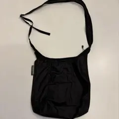mont-bell U.L.MONO ポーチ ショルダーバッグ M　黒のサムネイル