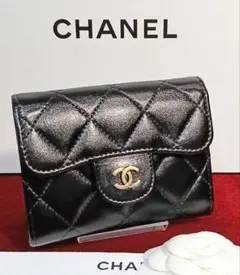 CHANEL マトラッセ コインケース コンパクト財布 金具金 黒 鑑定済 美品のサムネイル