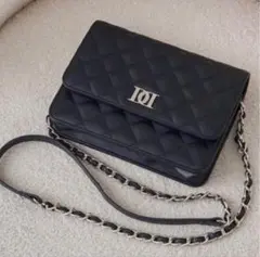 darich DDロゴキルティングトラベルセット　ウォレットバッグ BLK