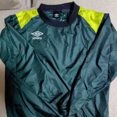 umbro ウィンドブレーカー ダークグリーン 150