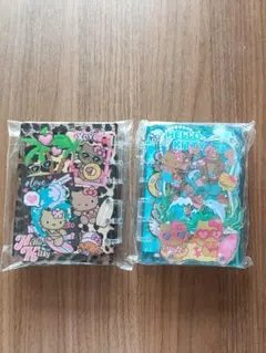 22♡様専用　日焼けハローキティシャカシャカシール帳　おまとめ２冊セット