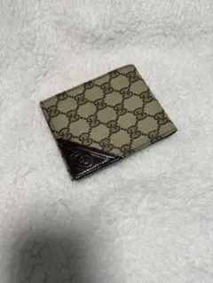 GUCCI折り財布のサムネイル