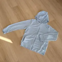 ユニクロ　エアリズム　パーカー水色150美品