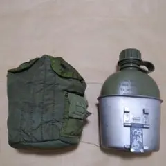 アメリカ軍M67装備 キャンティーンカバー/キャンティーン/カップ 実物放出良品 アメリカ軍M67装備 キャンティーンカバー/プラキャンティーン 実物放出