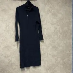 ユニクロ　黒　ニットワンピース　M 細身シルエット　ロングワンピース