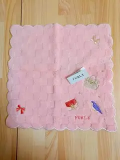 【タグ付.新品未使用】FURLA タオルハンカチ ピンク