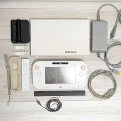 【動作確認済】Nintendo Wii U 本体 マリオカート内蔵版