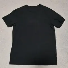 UNIQLO　ブラック Tシャツ　Мサイズ