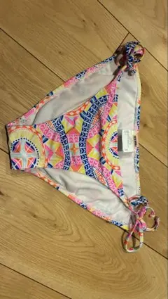 OLD NAVY 水着　ショーツ　ビキニ　Mのサムネイル