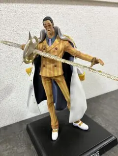 黄猿 ボルサリーノ フィギュア