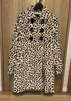 CECIL McBEE ヒョウ柄ファートレンチコート