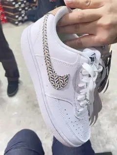 美品　ナイキ　w court 厚底　23cm