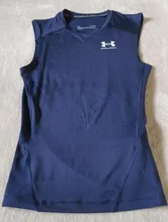 UNDER　ARMOUR ヒ―トギアコンプレッションスリーブシャツ　メンズ　紺