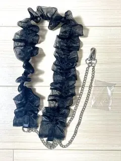 フリルストラップ