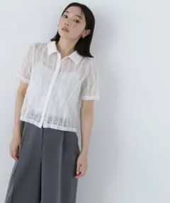 クロップドレースシャツのサムネイル