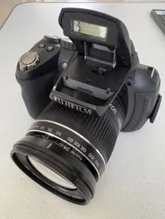 『ジャンク品』FUJIFILM デジタルカメラ HS10 本体のサムネイル