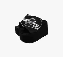 靴 THEREDTHREAD script chunky slides black theredthread script chunky slides - メルカリ