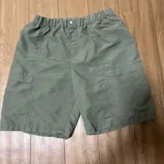 UNIQLO カーキ 半ズボン 150