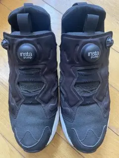 Reebok InstaPump Fury ブラック スニーカーのサムネイル