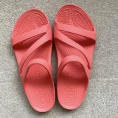 Crocs レディース サンダル コーラルピンク W8のサムネイル