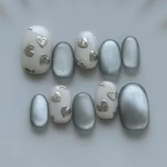 ニュアンス ネイルチップ、マグネット グレー ハート シルバー