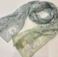 新品　Sybilla ストール 花柄 UVカット加工　紫外線防止に　ロングチーフ