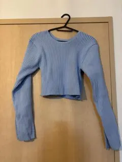 ライトブルー リブ編み クロップドセーター