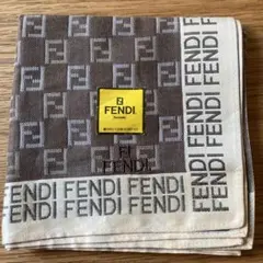 FENDI ハンカチ ロゴパターン　未使用品