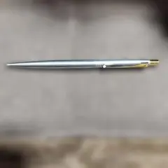 Item thumbnail for item 718a0510-27b4-4117-950a-1a0e566d1385