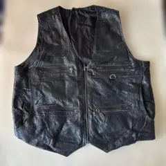 黒レザー ノースリーブベスト 4ポケット￼パッチワークレザー大きいサイズ２ＸＬ