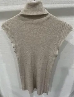 韓国 ノースリーブ タートルネック ニット ベージュ オートミール