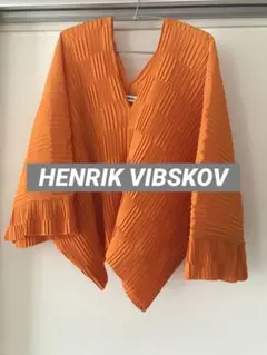 HENRIK VIBSKOV　シアー　トップス　ブラウス　　72-1002-2A HENRIK VIBSKOV シアー トップス ブラウス 72-1002-2A - メルカリ