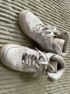 Item thumbnail for item 35e217f8-2a12-4350-9155-fb45a4fab1a4