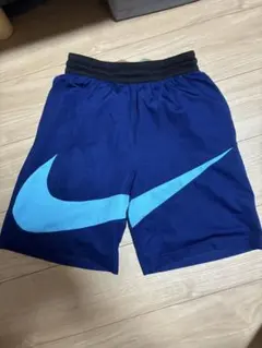 Nike ネイビー ハーフパンツ Sサイズ
