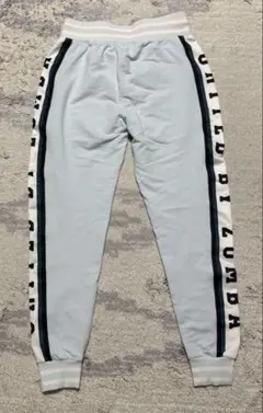 正規品UsedZumba スウェットパンツ XS ライトブルー