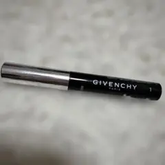 GIVENCHY マジック・カジャル 1 アイライナー ペンシル黒のサムネイル
