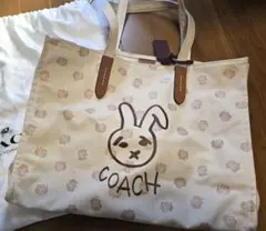 け*ち様 COACH うさぎと花柄 トートーバッグ
